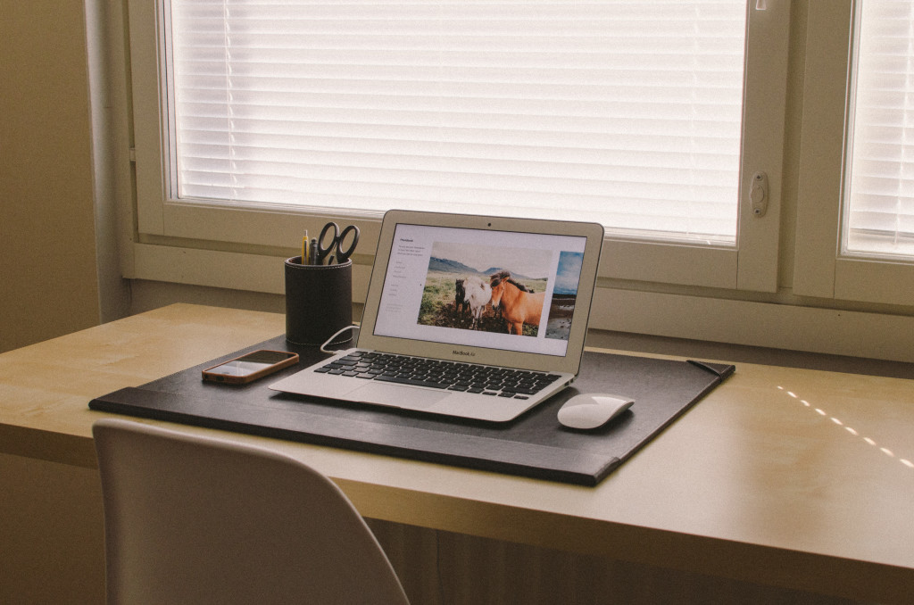 organised-workspace