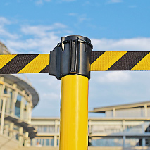 retractable belt barrier - belt barriers