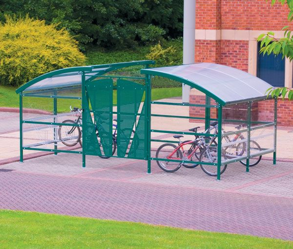 Cycle Compound with Lockable Gate