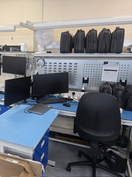 UK-made Cantilever Workbenches