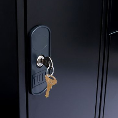 Standard Cam Lock on our TUFF Black Locker